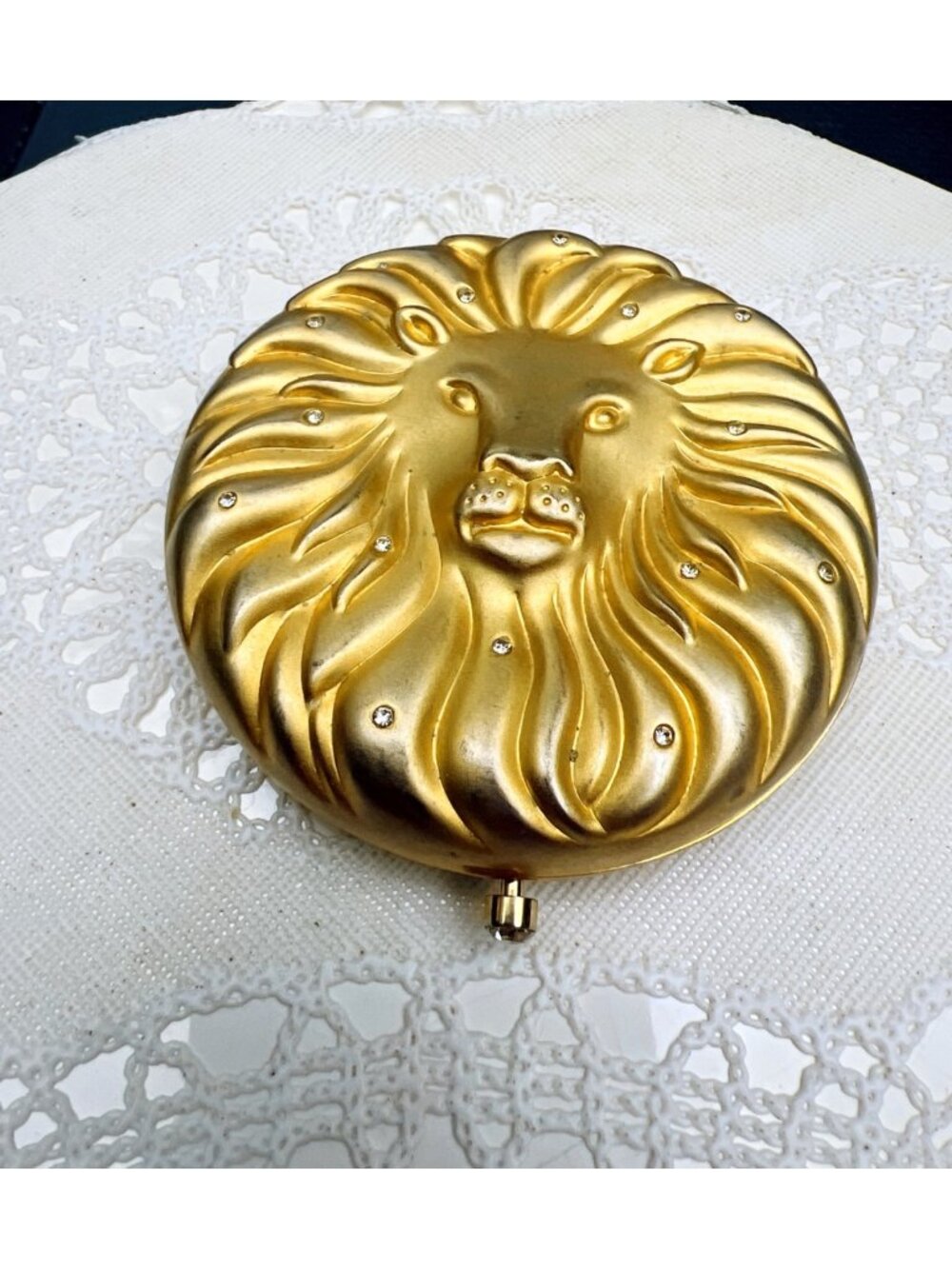 Estée Lauder Golden Leo Compact  Powder Mirror Case Vintage Gold Tone 3" Round